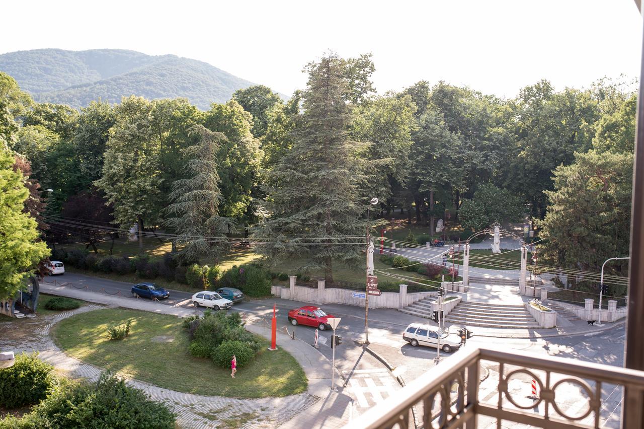 Central Park Lux Arandjelovac Ngoại thất bức ảnh