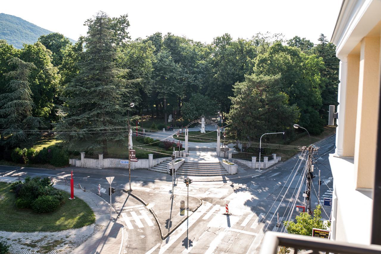 Central Park Lux Arandjelovac Ngoại thất bức ảnh